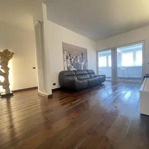 https://cconforthotels-rb-skyline.barihotels.org